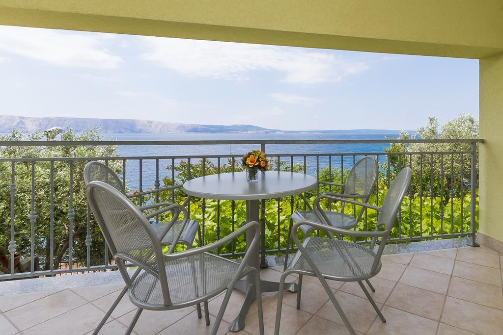 Apartments Vukelic Klenovica Phòng bức ảnh