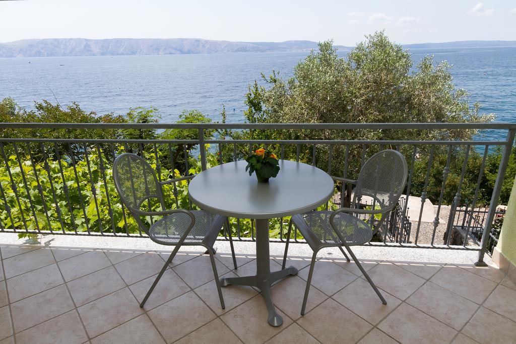 Apartments Vukelic Klenovica Phòng bức ảnh